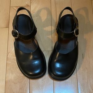 Dansko Sam Black Mary Jane Clog Size 35 5